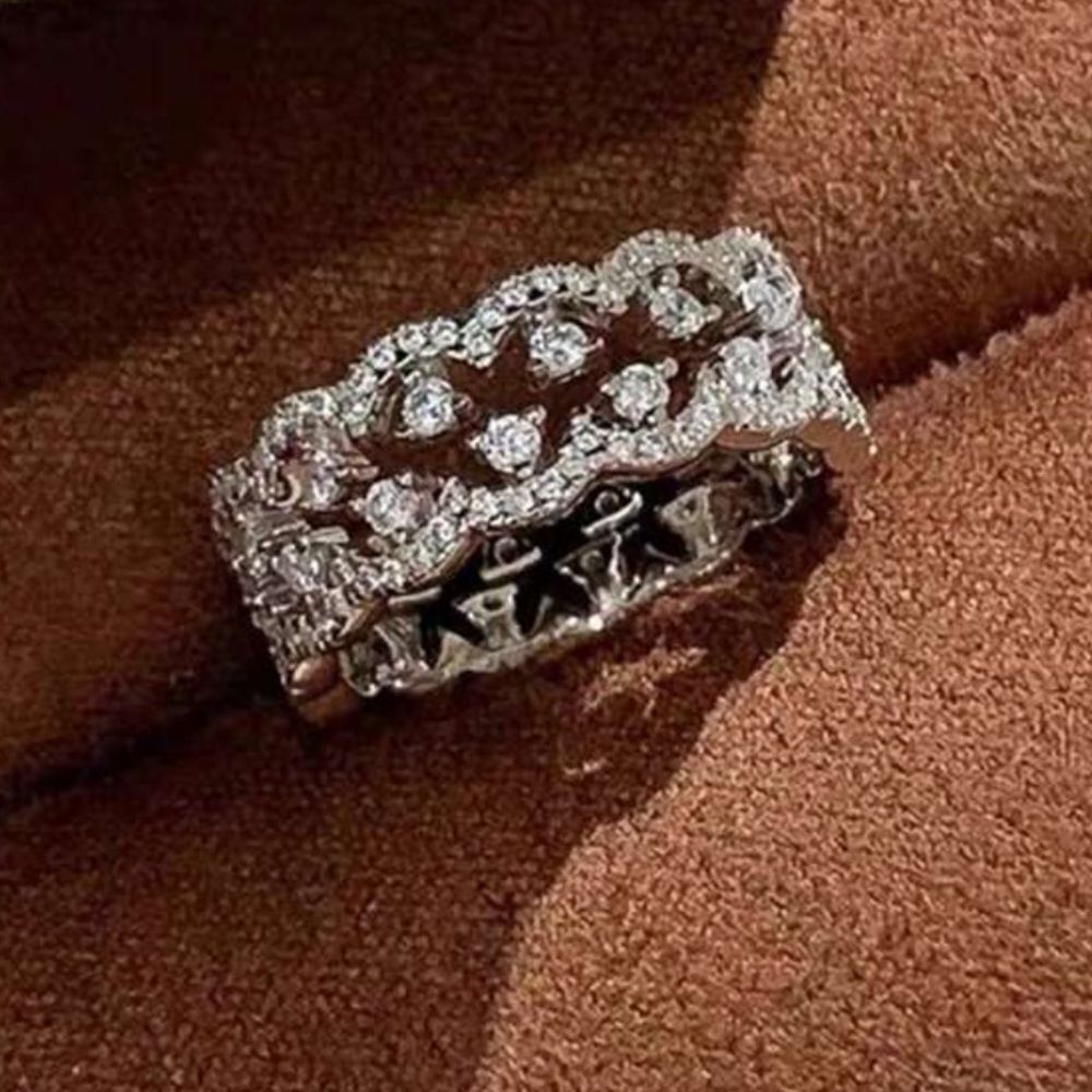 Elegant Silver Women's Ring R40